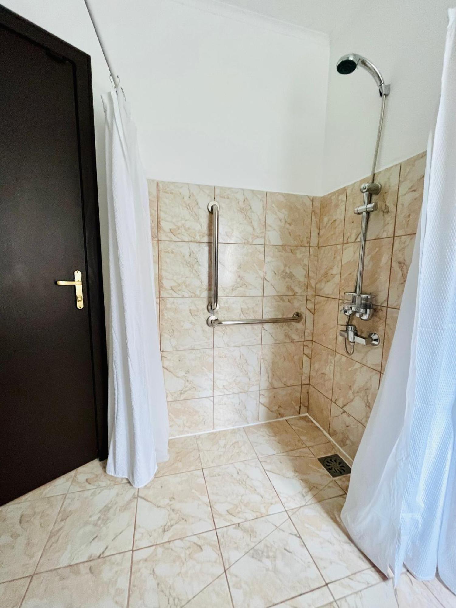 Nomada 870 Hotel Work Осорно Екстериор снимка