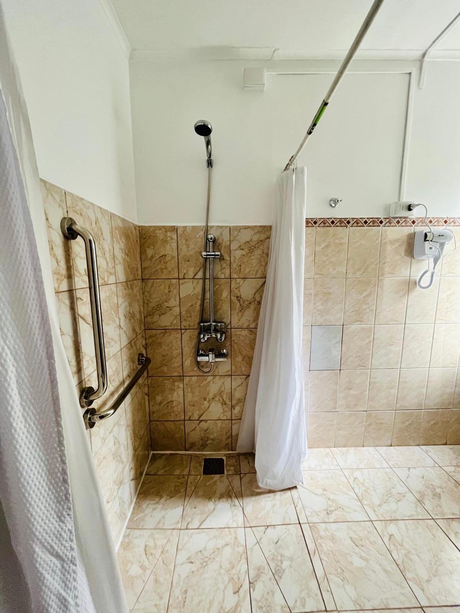 Nomada 870 Hotel Work Осорно Екстериор снимка